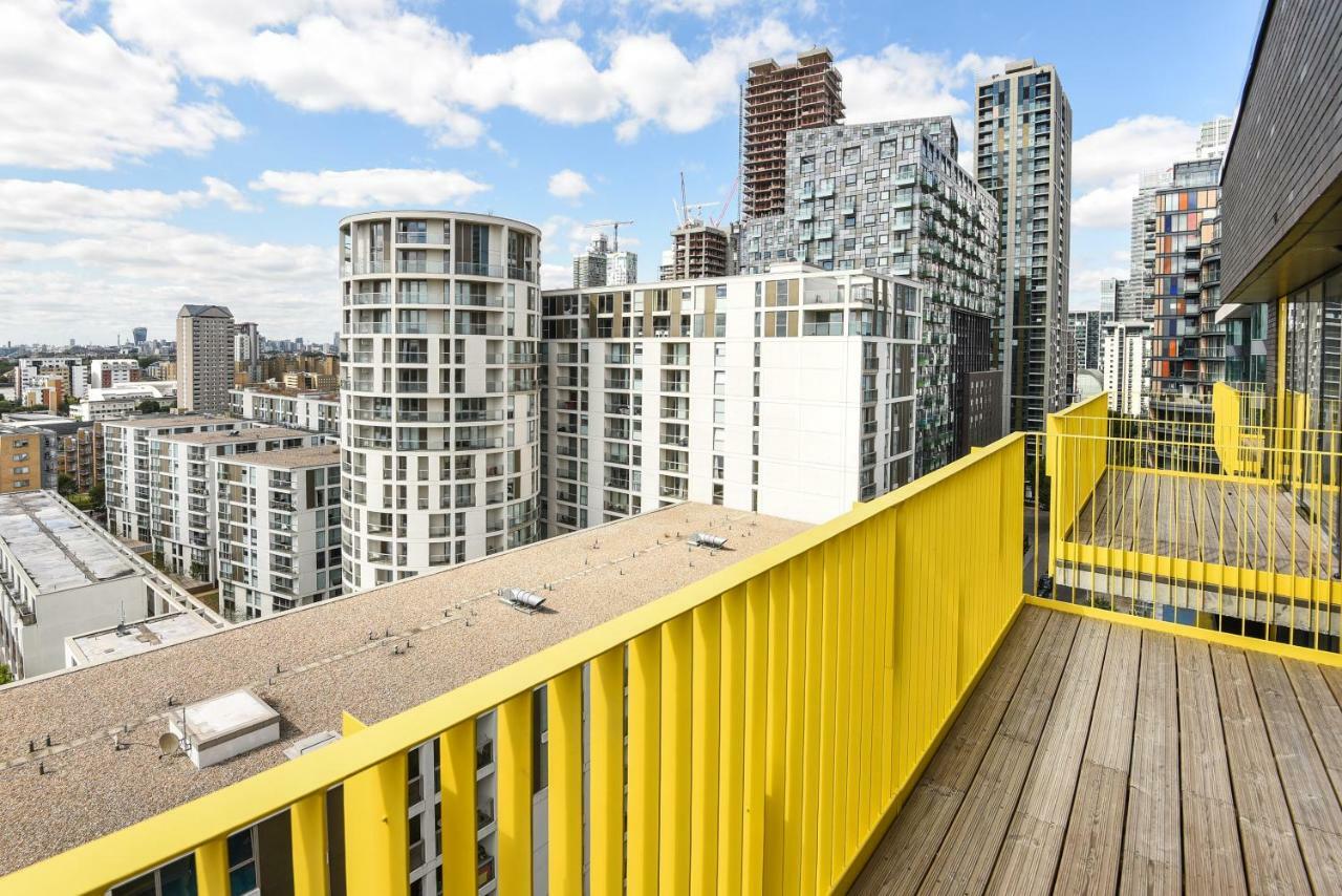 Millharbour Residences London Exterior photo